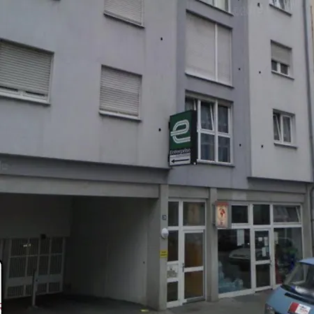 R39 Gemuetliches City-apt, 5 Min City-center, 8 Min Fair Nuernberg, Kaffeemaschine Lejlighed Nürnberg